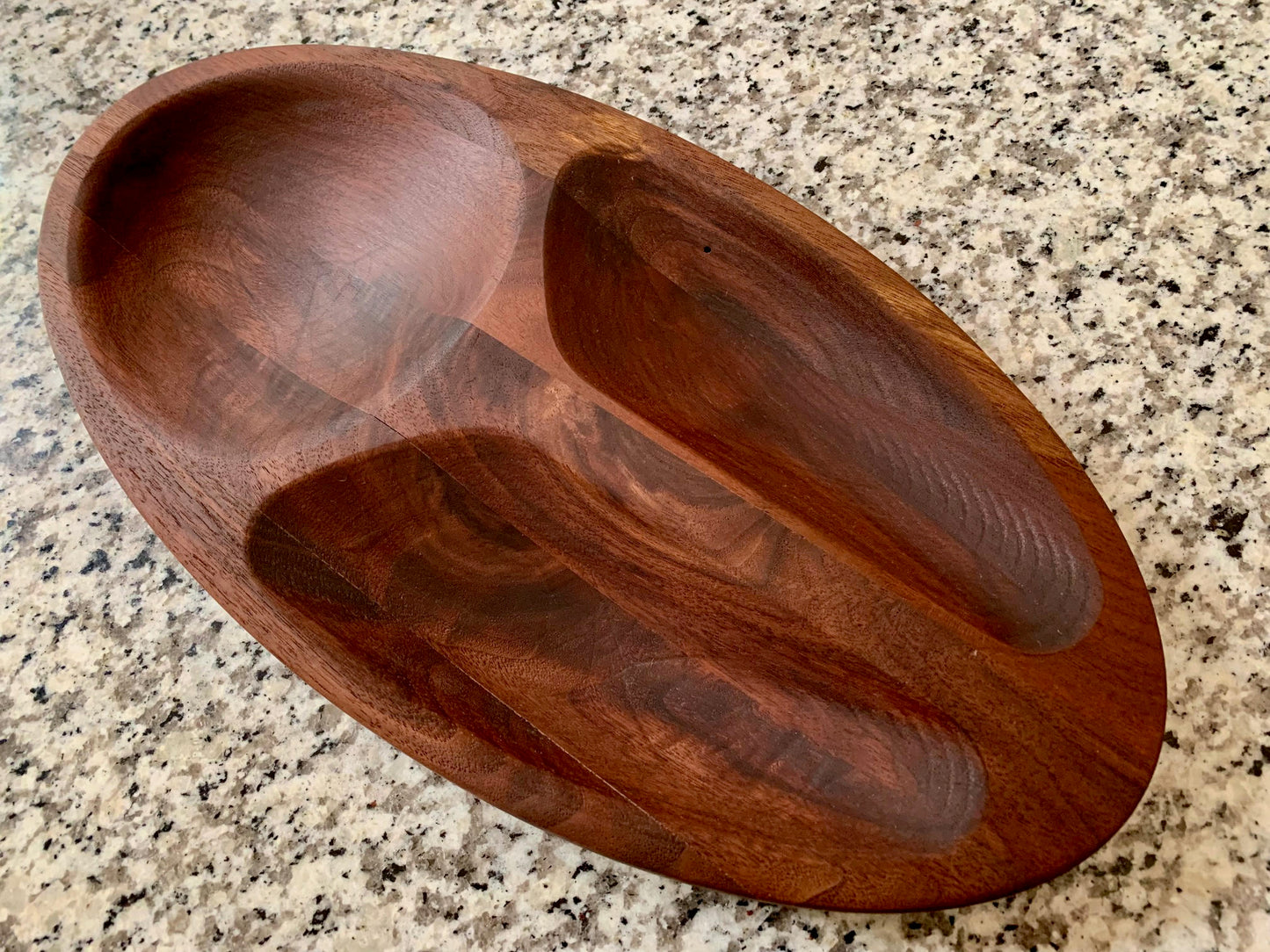 Three section serving tray